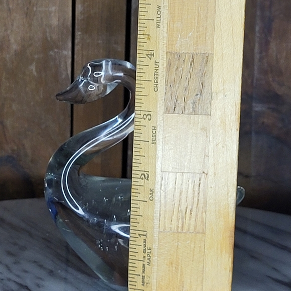 Art Glass Swan - Picture 10 of 13